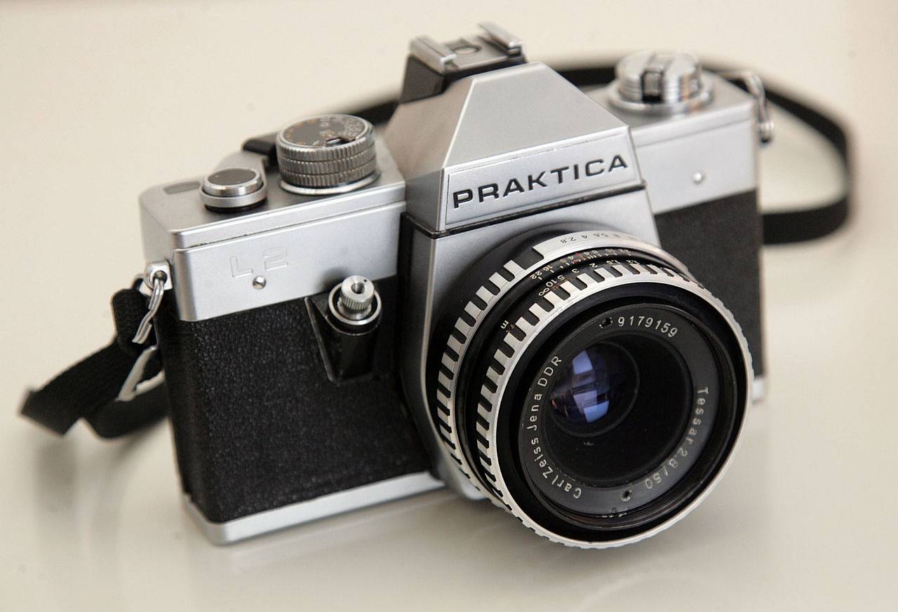 A Praktica L2 film camera